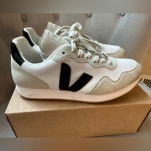 Veja SDU sneaker size 41